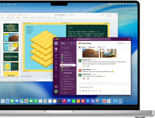 På en 16-tommers MacBook Pro med M4 vises en PowerPoint-presentasjon i ett vindu og Slack i et annet