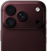 iPhone 18 Pro i fargen burgunder vist bakfra, med 48 MP hovedkamera med variabel blenderåpning